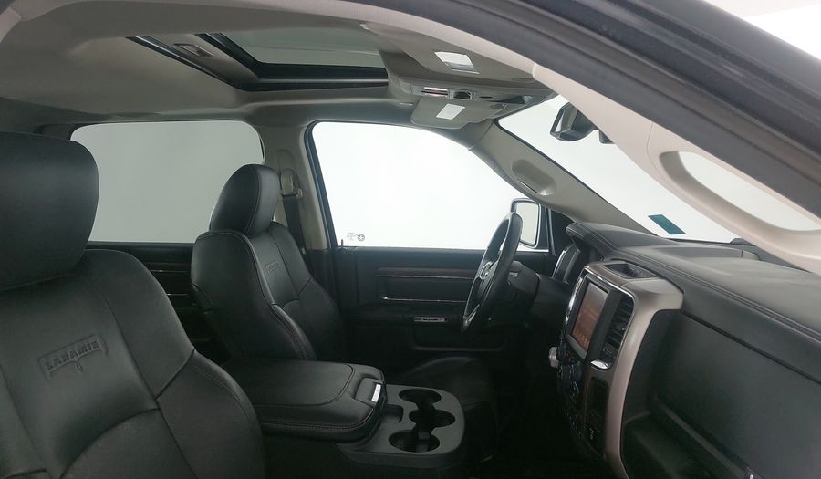 Ram 2500 5.7 LARAMIE CREW CAB 4X4 V8 8AT Pickup 2017