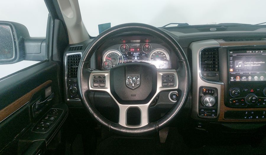 Ram 2500 5.7 LARAMIE CREW CAB 4X4 V8 8AT Pickup 2017