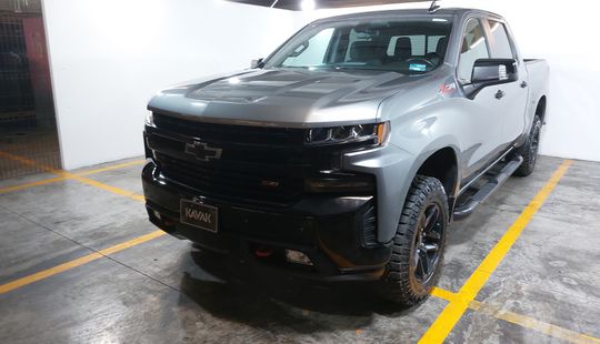 Chevrolet • Cheyenne