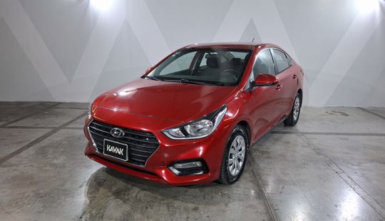 Hyundai • Accent