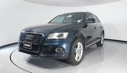 Audi • Q5