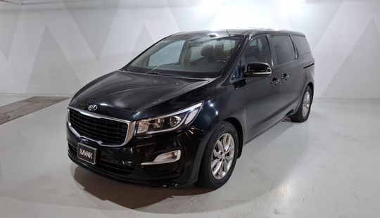 Kia • Sedona
