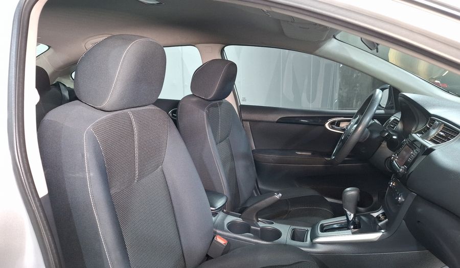 Nissan Sentra 1.8 ADVANCE CVT Sedan 2017