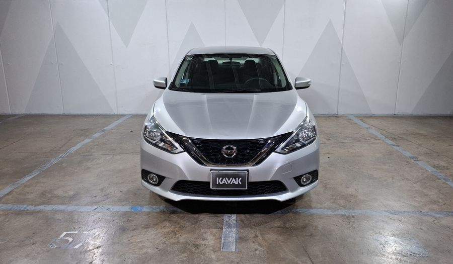 Nissan Sentra 1.8 ADVANCE CVT Sedan 2017
