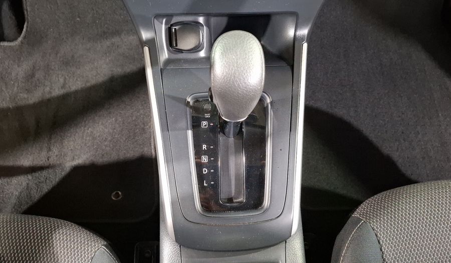 Nissan Sentra 1.8 ADVANCE CVT Sedan 2017
