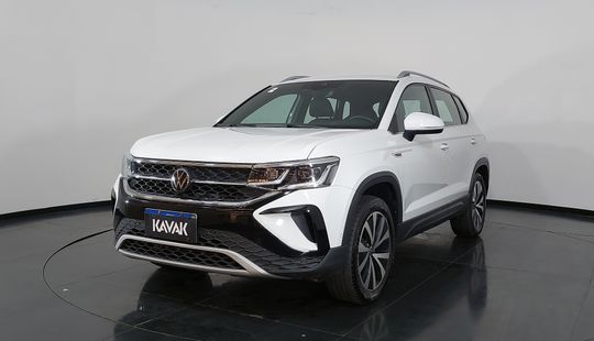 Volkswagen • Taos
