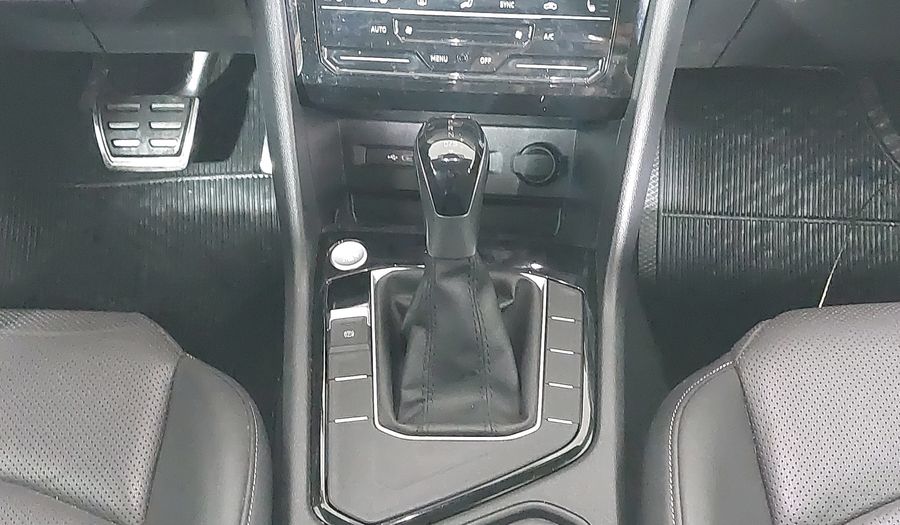 Volkswagen Taos 1.4 250 TSI HIGHLINE AUTO Suv 2023