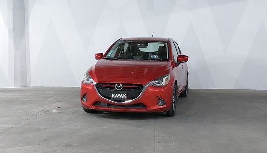 Mazda • Mazda 2