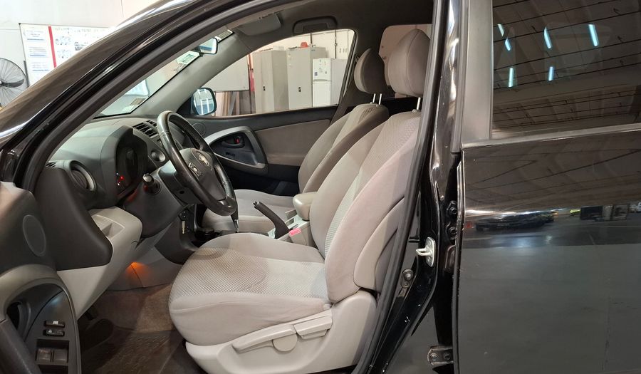 Toyota Rav4 2.4 AUTO 4X2 Suv 2010