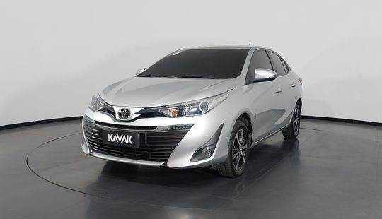 Toyota • Yaris