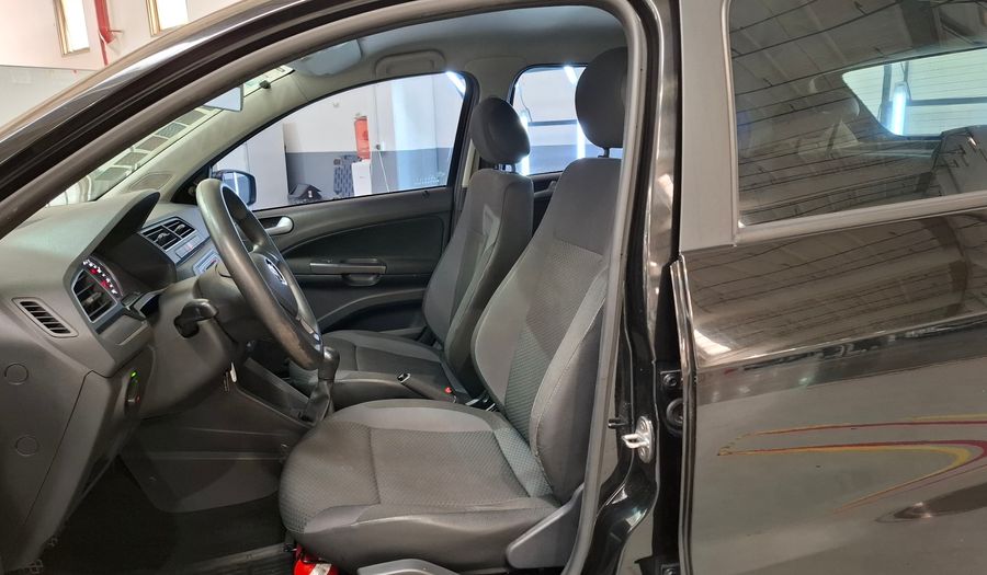 Volkswagen Gol Trend 1.6 TRENDLINE Hatchback 2016