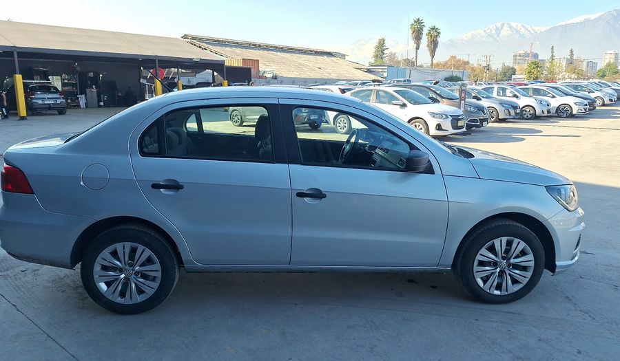 Volkswagen Voyage 1.6 COMFORTLINE Sedan 2020