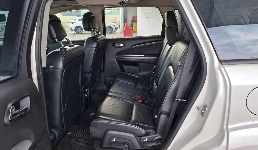 Dodge Journey 2.4 SXT TECHO DVD AUTO Suv 2017