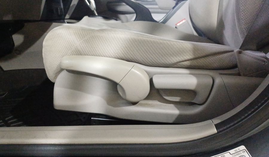 Honda Civic 1.8 EX AT 4DRS Sedan 2012