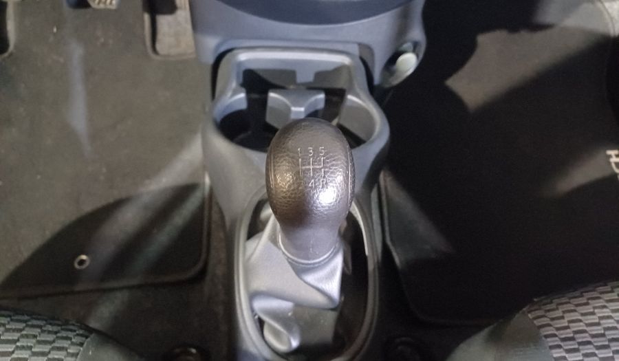 Nissan March 1.6 SENSE Hatchback 2021