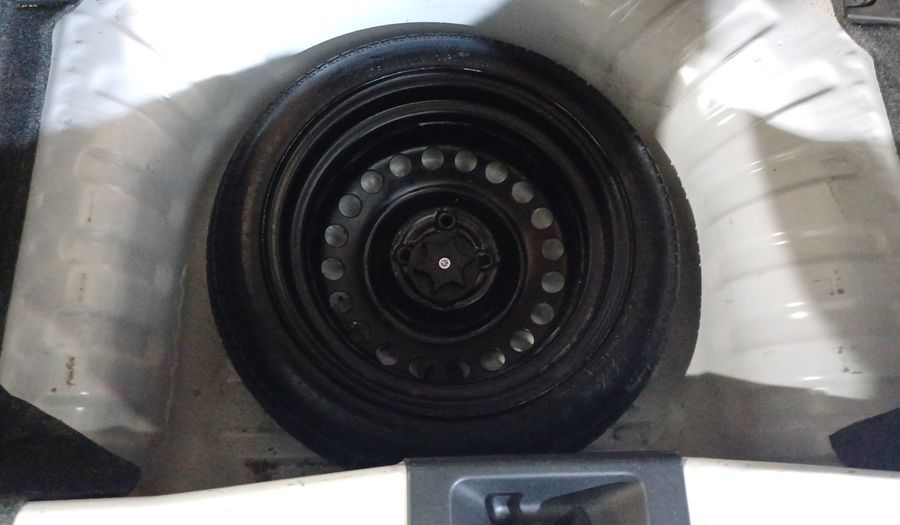 Nissan March 1.6 SENSE Hatchback 2021
