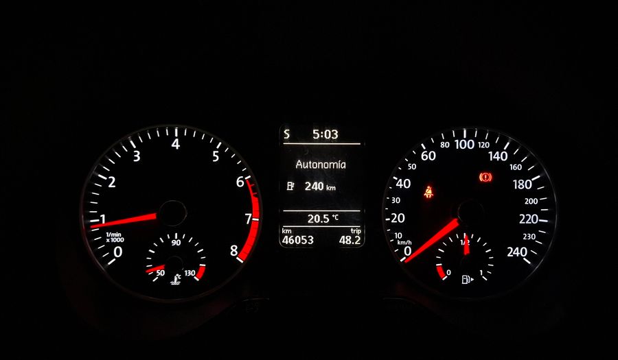 Volkswagen Suran 1.6 16V HIGHLINE Wagon 2017