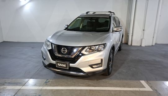 Nissan • X-Trail