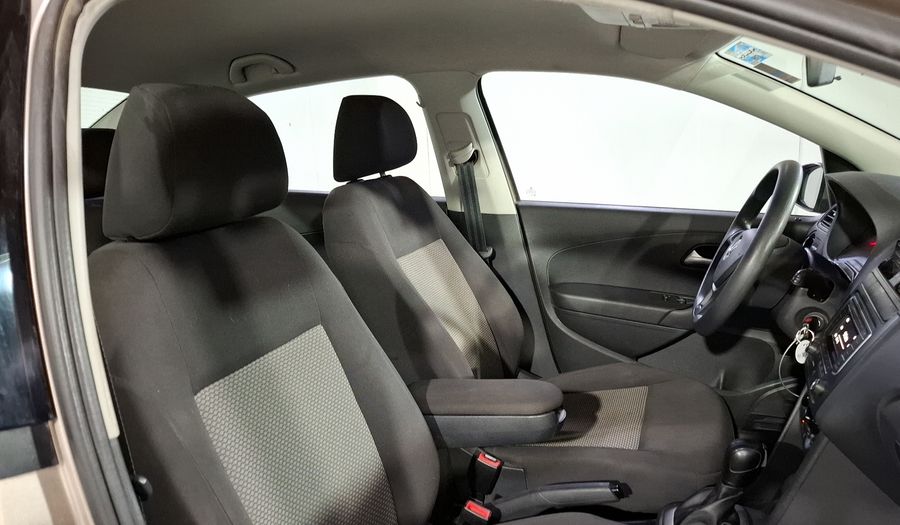 Volkswagen Vento 1.6 COMFORTLINE TIPTRONIC Sedan 2018