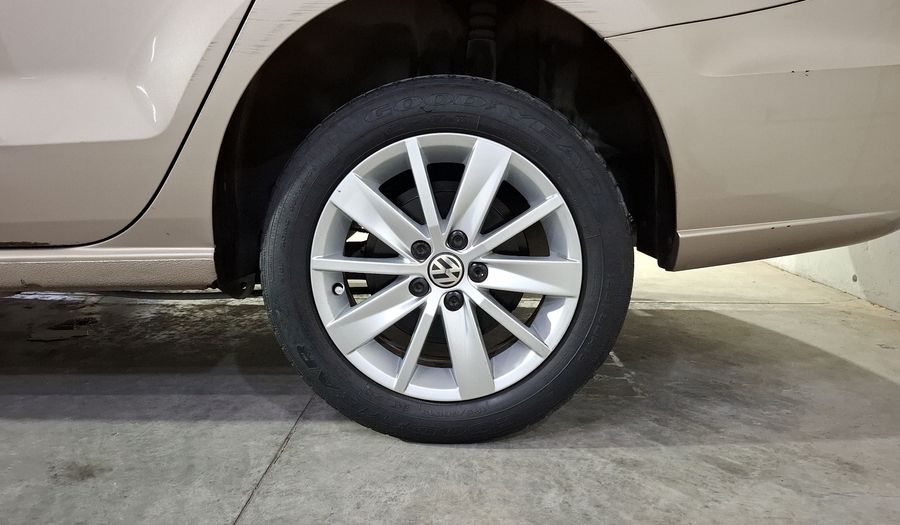 Volkswagen Vento 1.6 COMFORTLINE TIPTRONIC Sedan 2018
