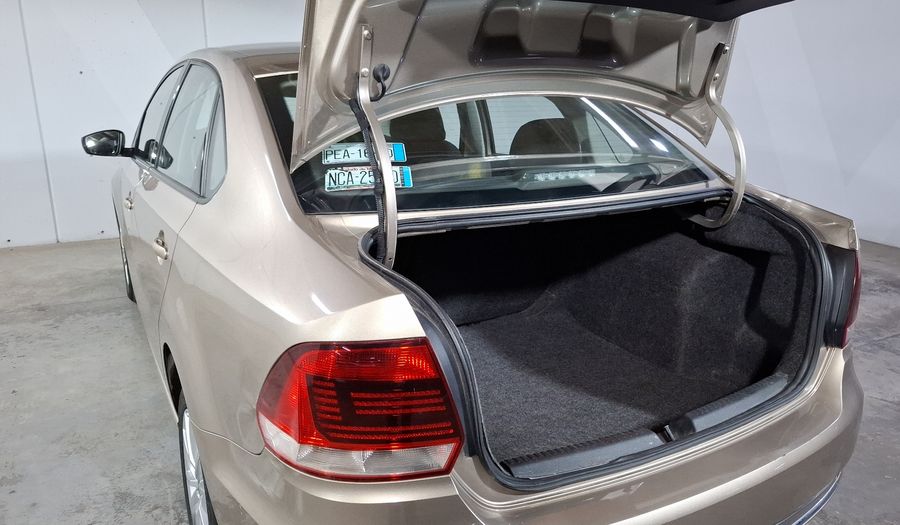 Volkswagen Vento 1.6 COMFORTLINE TIPTRONIC Sedan 2018