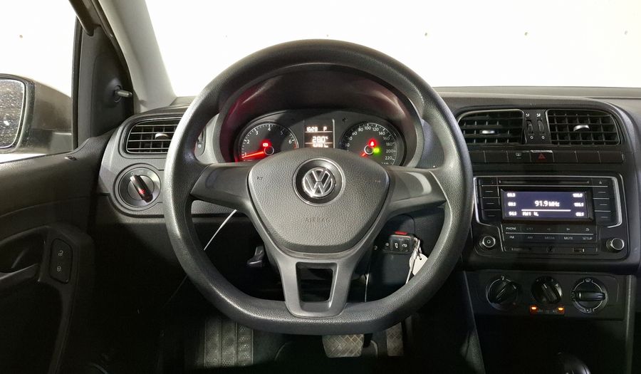 Volkswagen Vento 1.6 COMFORTLINE TIPTRONIC Sedan 2018