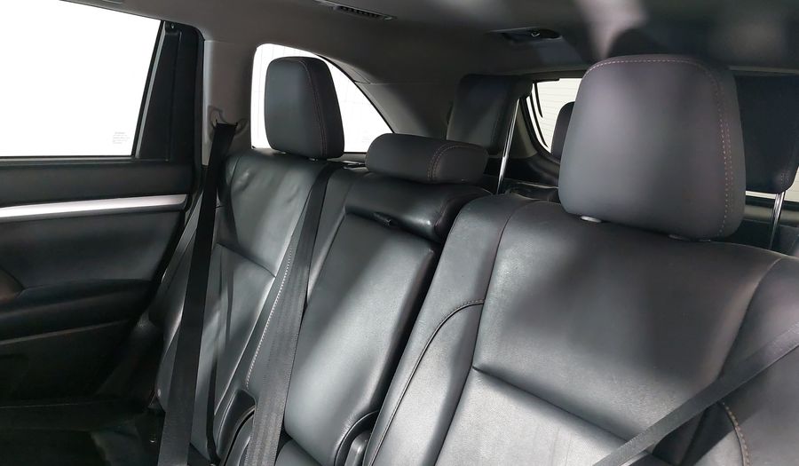 Toyota Highlander 3.5 XLE Suv 2016