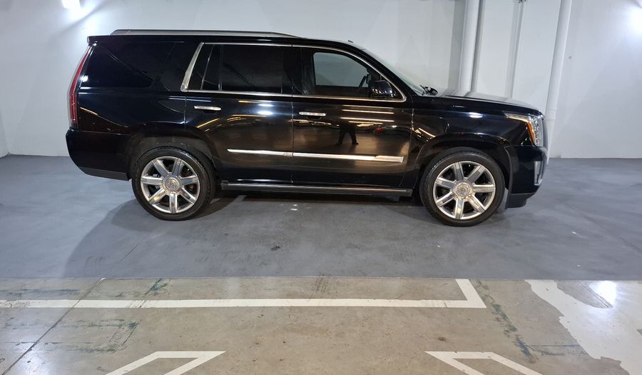 Cadillac Escalade 6.2 ESV D AT 4WD Suv 2015