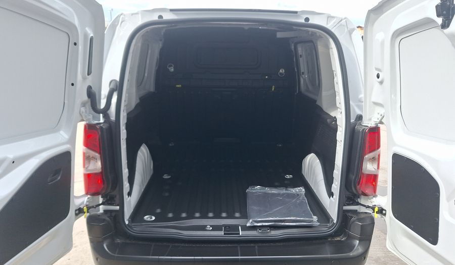 Peugeot Partner 1.5 BLUEHDI 100 HP L1 Van 2025