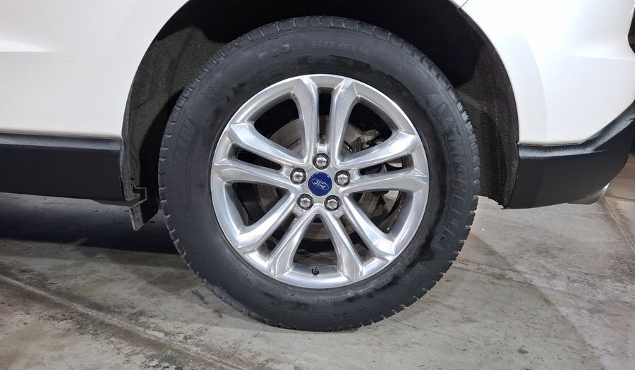 Ford Edge 2.0 SEL PLUS AT Suv 2017