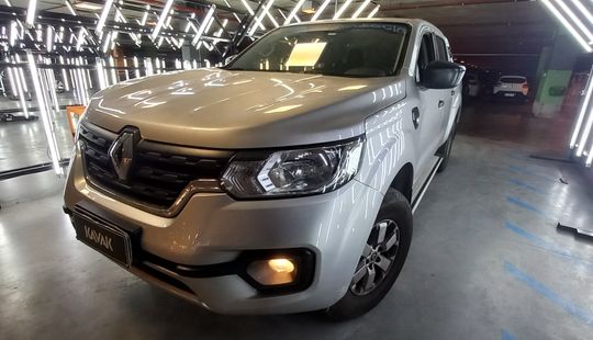 Renault • Alaskan