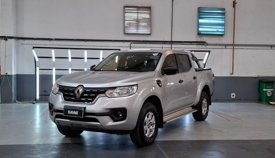 Renault • Alaskan