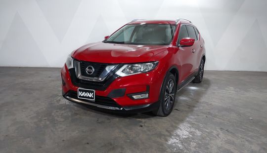 Nissan • X-Trail