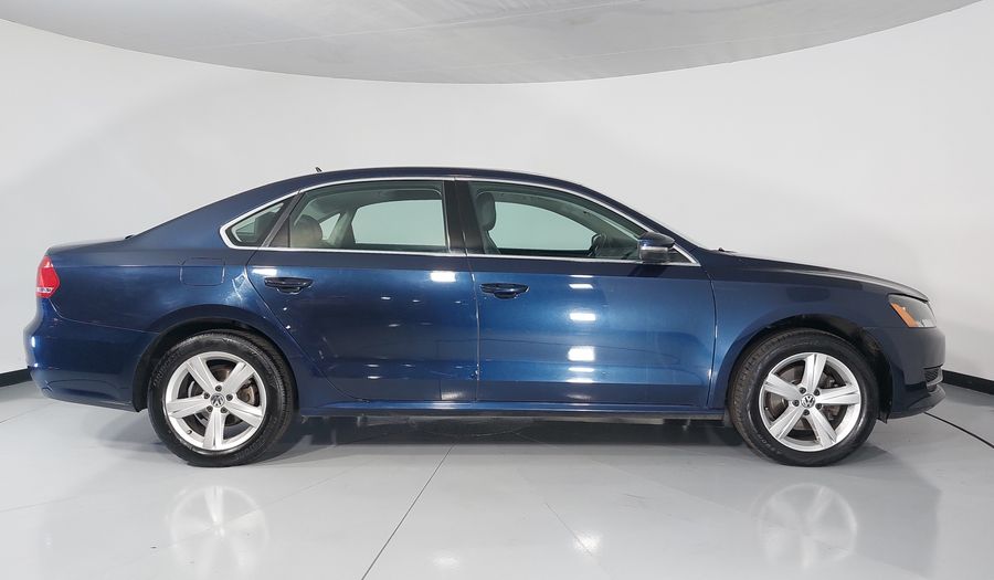 Volkswagen Passat 2.5 HIGHLINE TIPTRONIC Sedan 2015