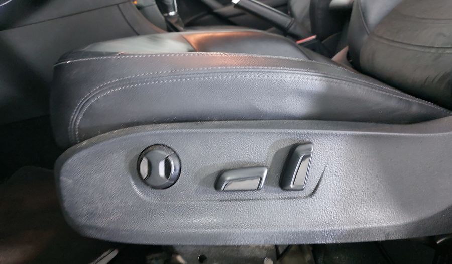 Volkswagen Passat 2.5 HIGHLINE TIPTRONIC Sedan 2015