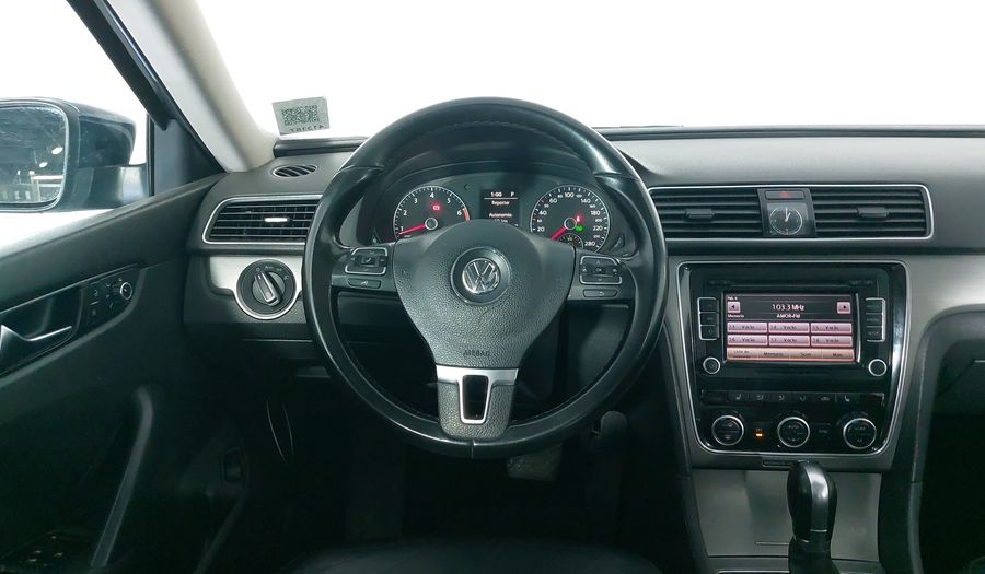 Volkswagen Passat 2.5 HIGHLINE TIPTRONIC Sedan 2015