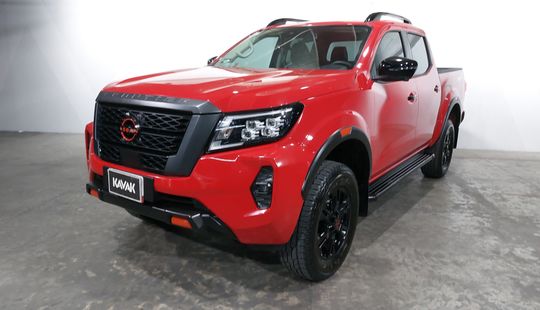 Nissan • Frontier