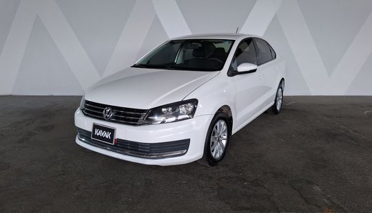 Volkswagen • Vento