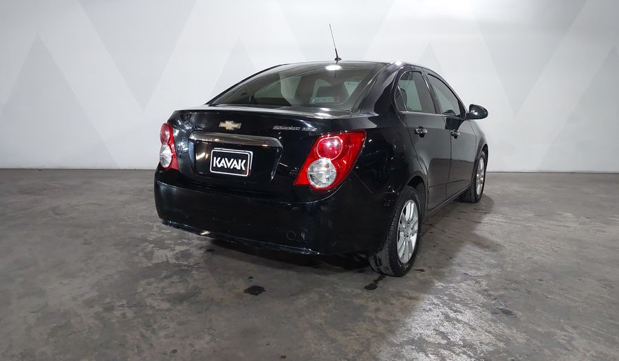 Chevrolet Sonic 1.6 AT F LTZ Sedan 2015