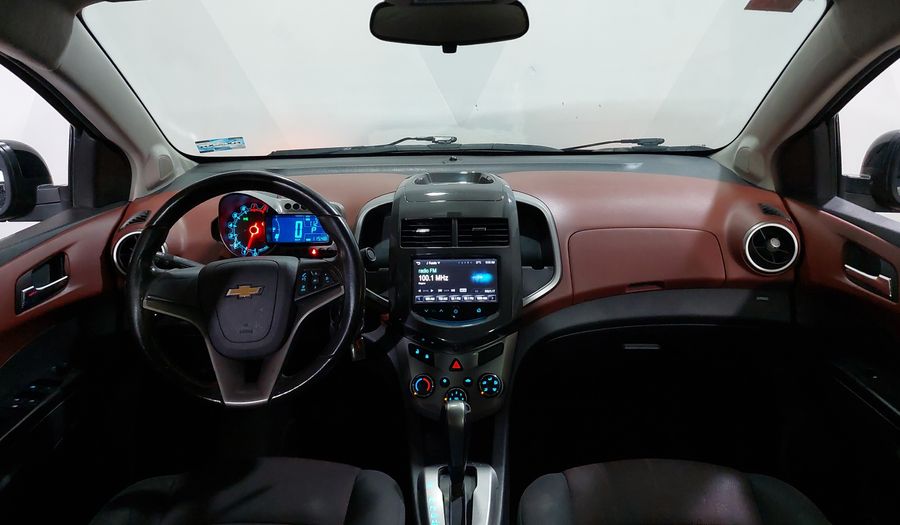 Chevrolet Sonic 1.6 AT F LTZ Sedan 2015