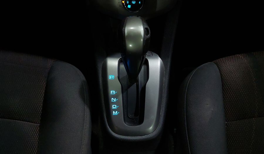 Chevrolet Sonic 1.6 AT F LTZ Sedan 2015