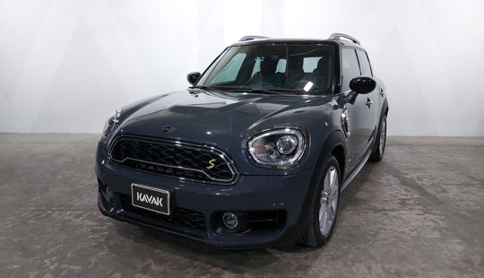 Mini • Countryman