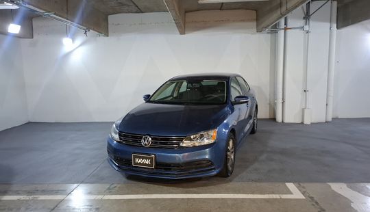 Volkswagen • Jetta