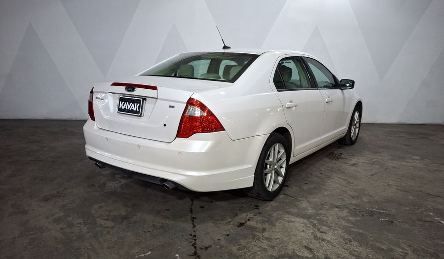Ford Fusion 3.0 SE V6 AT Sedan 2012