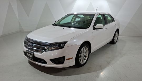 Ford • Fusion