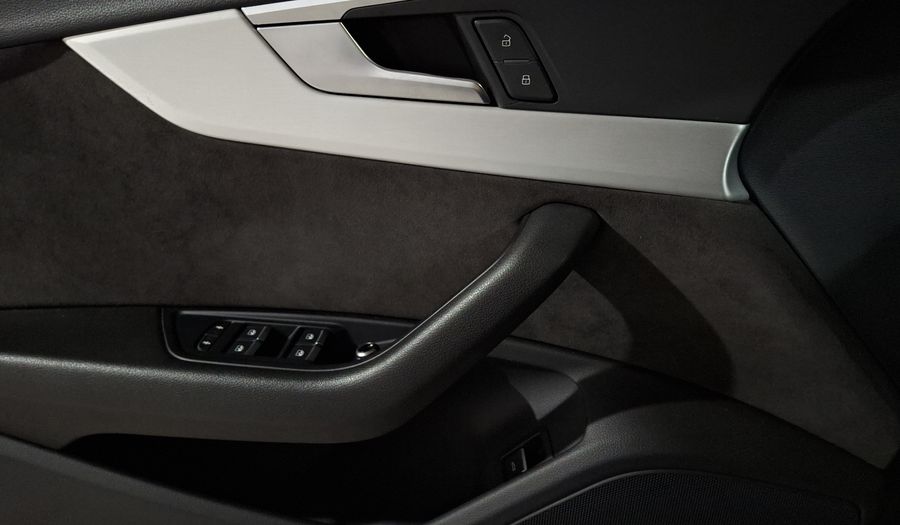 Audi A4 2.0 S LINE DCT Sedan 2018