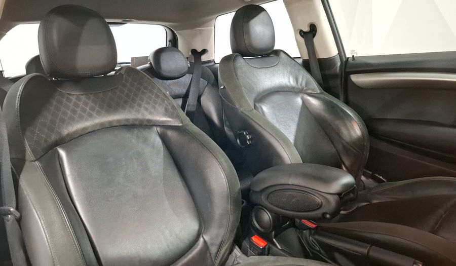Mini Cooper 1.5 COOPER PEPPER AT Hatchback 2015