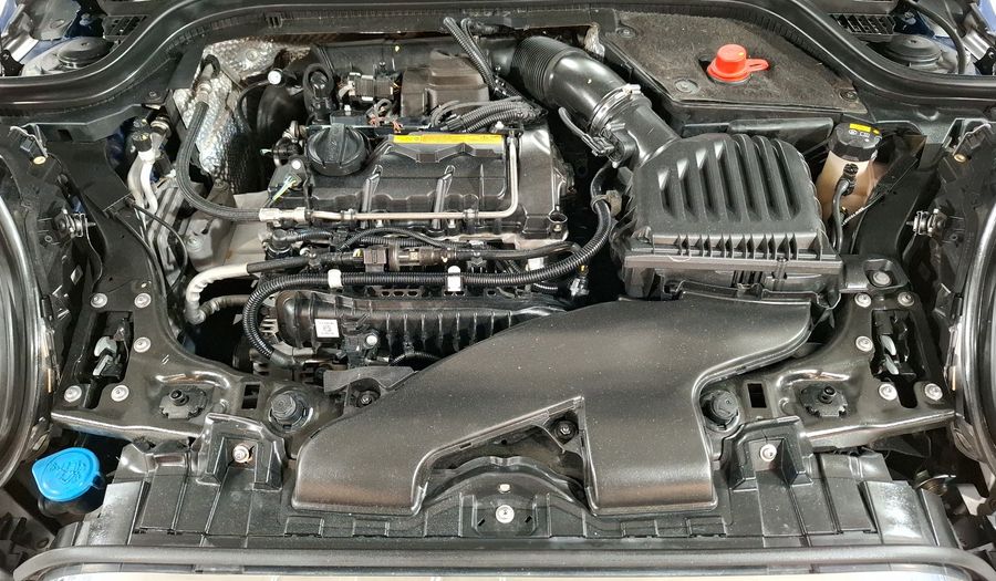 Mini Cooper 1.5 COOPER PEPPER AT Hatchback 2015