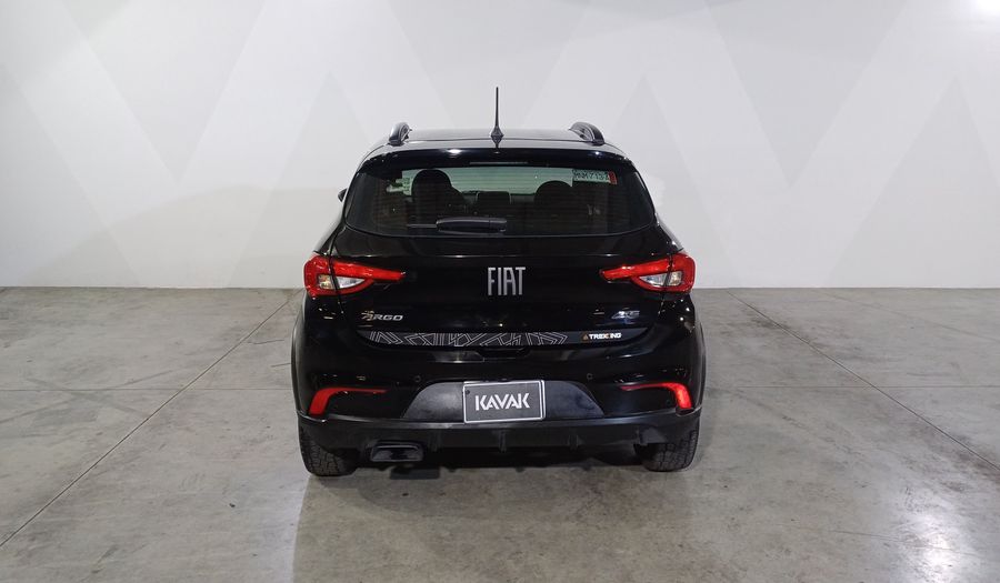 Fiat Argo 1.8 TREKKING AUTO Hatchback 2022