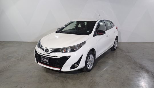 Toyota • Yaris